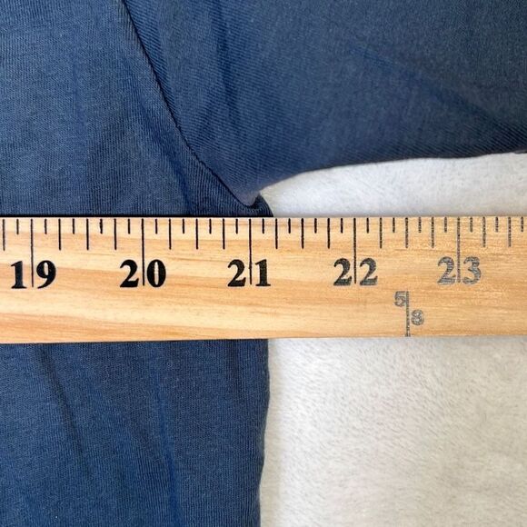 Nirvana band concert T-shirt -NWOT-Men Large - Picture 2 of 5